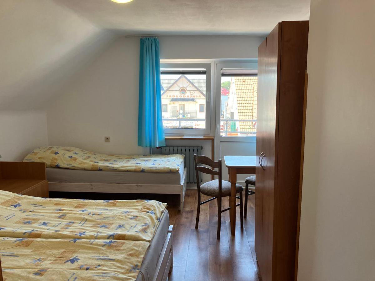 Agat Pokoje Goscinne Apartamenty 포비에로보 외부 사진