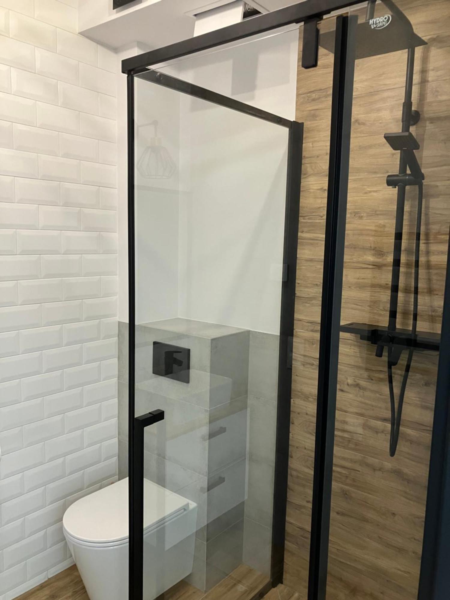 Agat Pokoje Goscinne Apartamenty 포비에로보 외부 사진