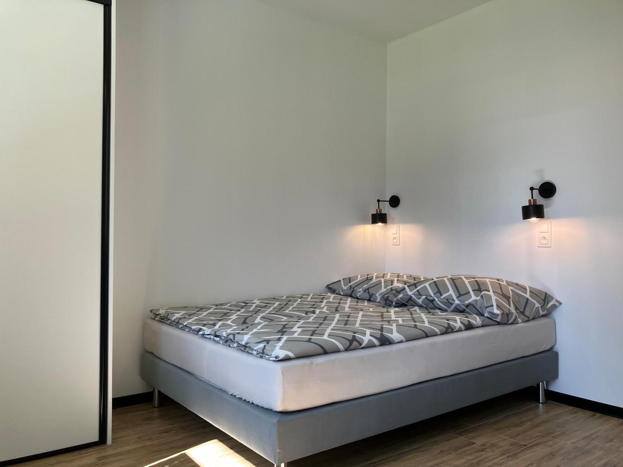 Agat Pokoje Goscinne Apartamenty 포비에로보 외부 사진