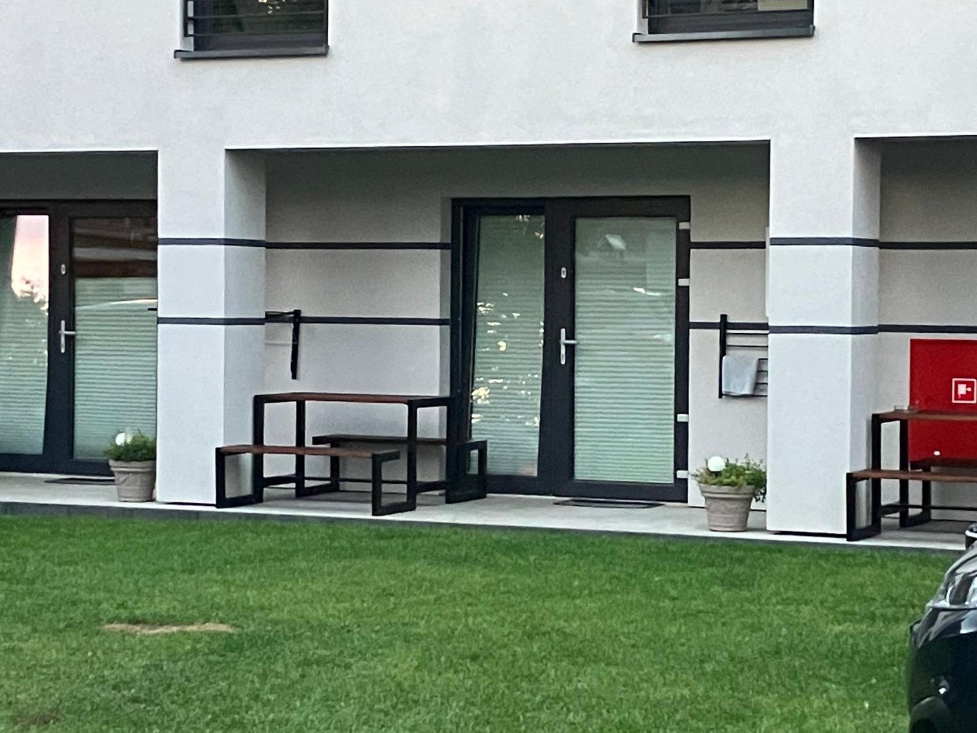 Agat Pokoje Goscinne Apartamenty 포비에로보 외부 사진