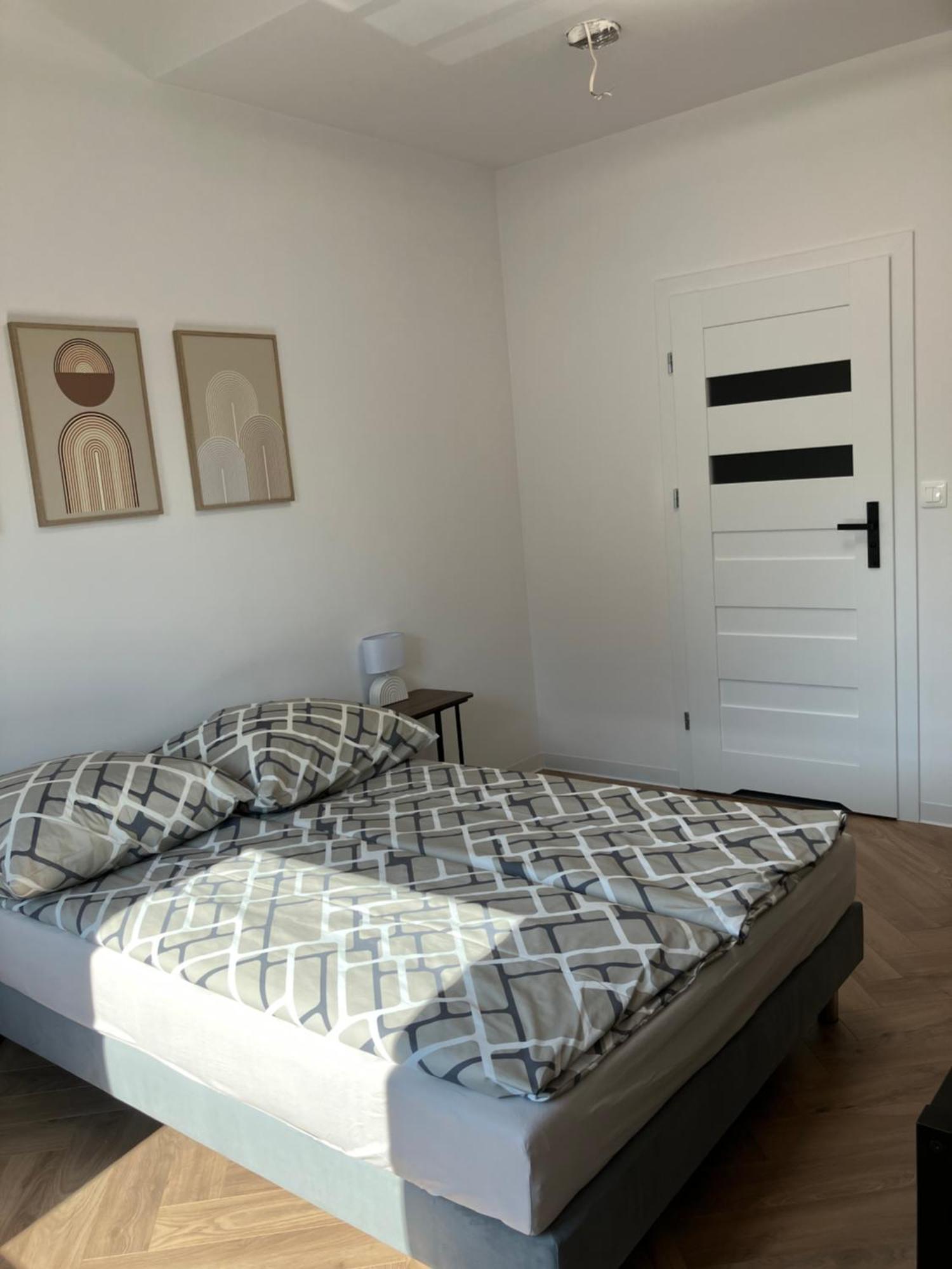 Agat Pokoje Goscinne Apartamenty 포비에로보 외부 사진